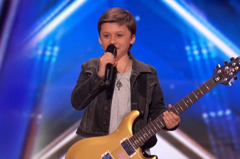 He’s Only 10 Years Old — Then Bay Melnick Virgolino Grabbed His Guitar and Rocked the AGT Stage
