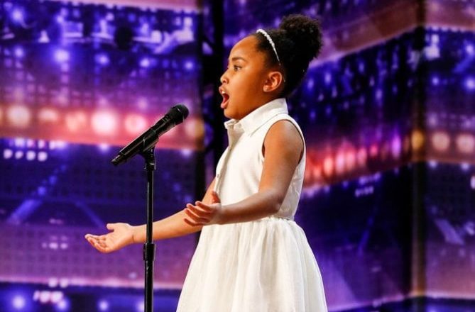 👏Simon Told This 9-Year-Old They Weren’t Giving Her a Yes — Then AGT Made History